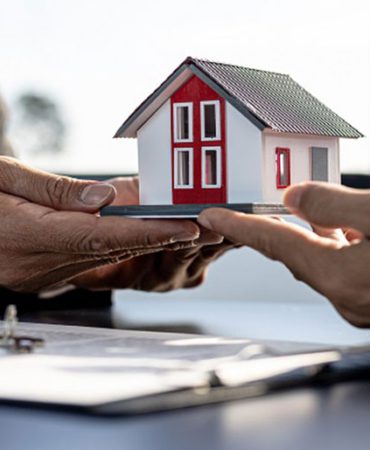 Ev Sahipleri Kiracılara Para Ödemek Zorunda