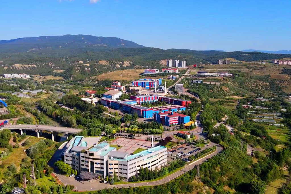 Karabük Üniversitesi 13 Personel Alımı Yapıyor