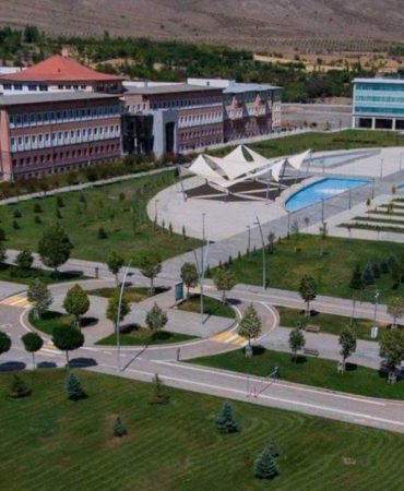 Erzincan Binali Yıldırım Üniversitesi 15 Sözleşmeli Personel Alımı İçin İlan Yayınladı