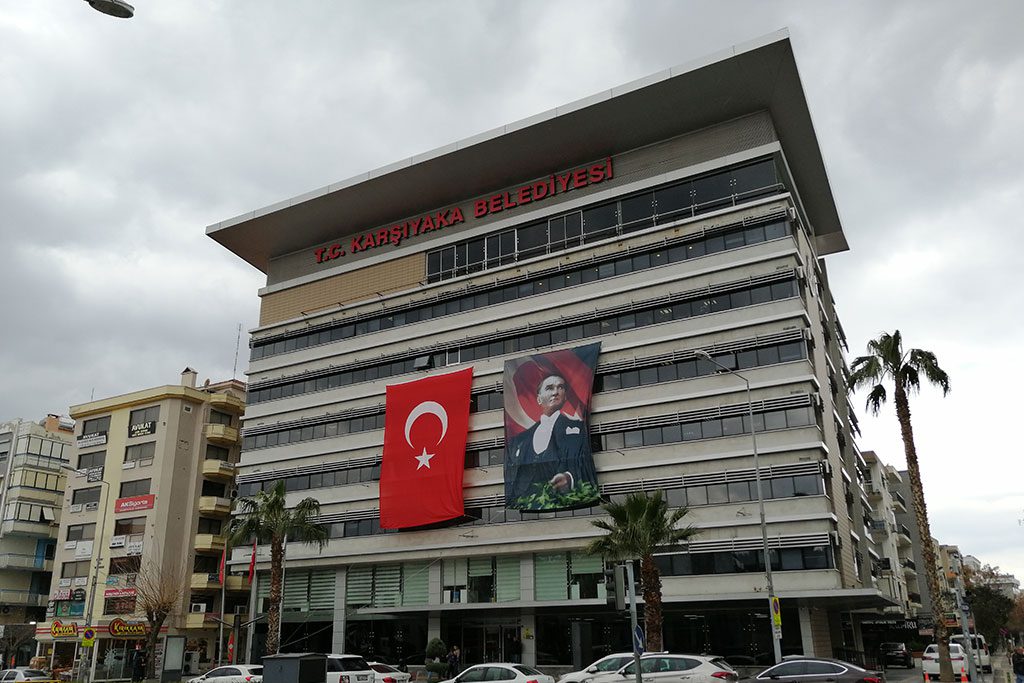 İzmir Karşıyaka Belediyesi 35 İşçi Alımı Yapıyor