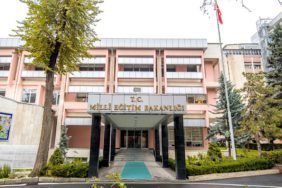 Milli Eğitim Bakanlığı 14 Sözleşmeli Bilişim Personeli Alımı Başvuruları Başladı