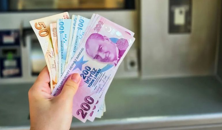 Yargıtay'dan Emsal Karar: TYP'lilere İkramiye Ödemesi Yapılmasının Önü Açıldı